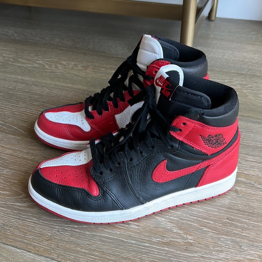 Red & black Jordan’s - Picture 5 of 11